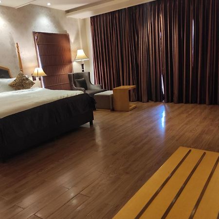 Regenta Resort Bharatpur, Fatehpur Sikri Road Екстериор снимка