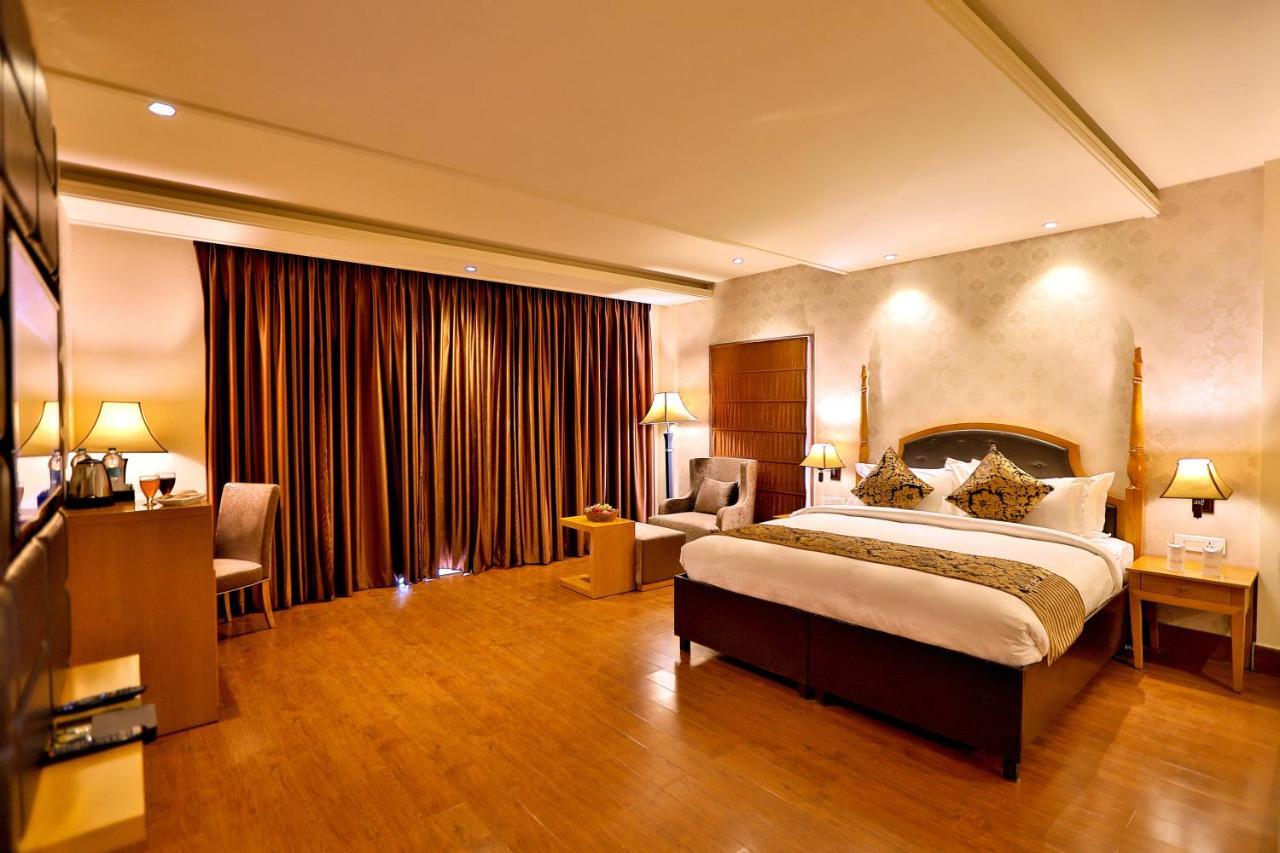 Regenta Resort Bharatpur, Fatehpur Sikri Road Екстериор снимка