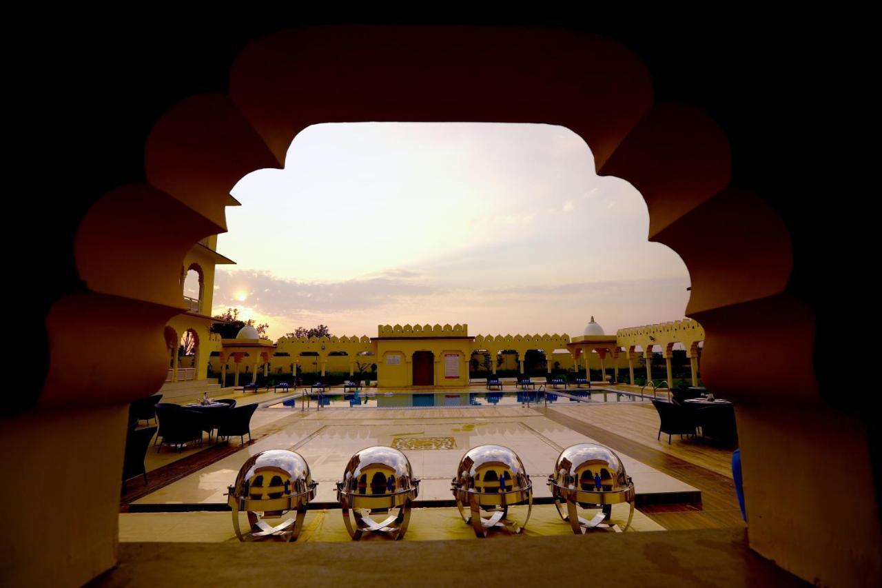 Regenta Resort Bharatpur, Fatehpur Sikri Road Екстериор снимка
