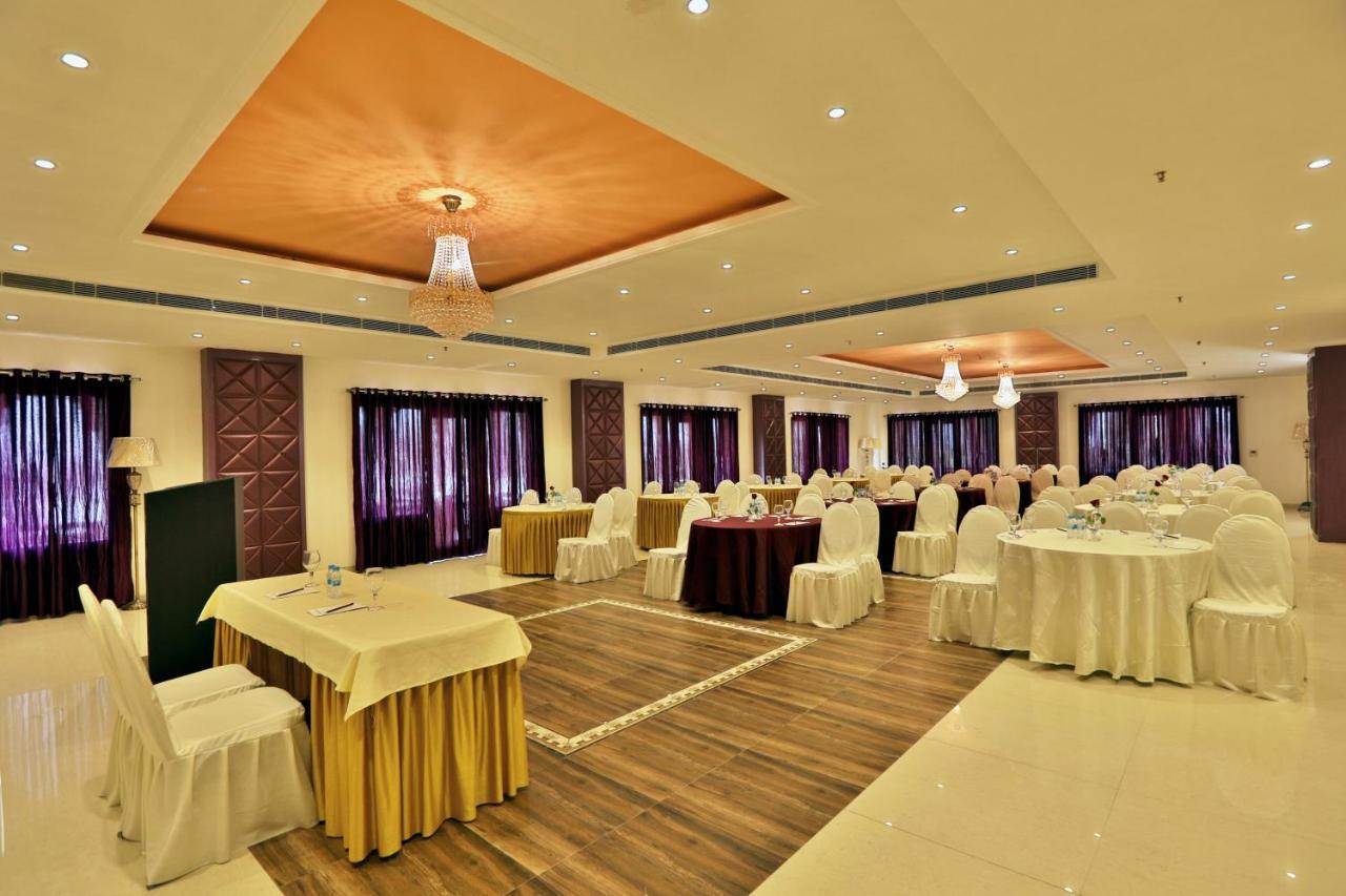 Regenta Resort Bharatpur, Fatehpur Sikri Road Екстериор снимка